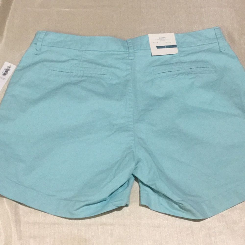 Old Navy Robin Egg Blue Shorts w/Pockets - Picture 2 of 5